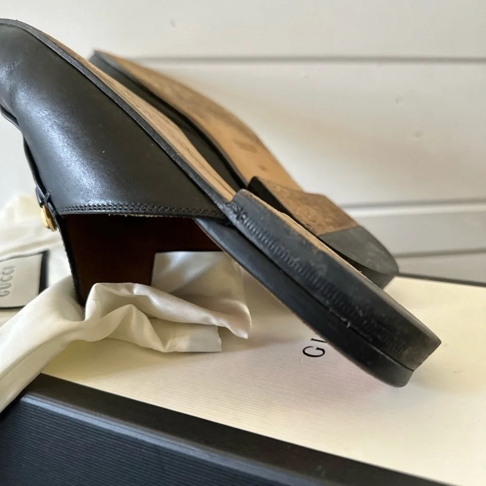 Gucci Princetown Leather Slipper - Picture 2 of 5